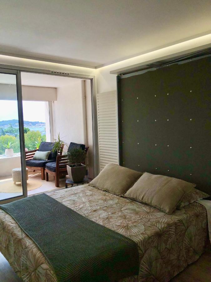 Charme & Calme-Tamaris- Studio Vue Mer - Piscine - Le Petit Olivier Sur Mer La Seyne-sur-Mer Dış mekan fotoğraf