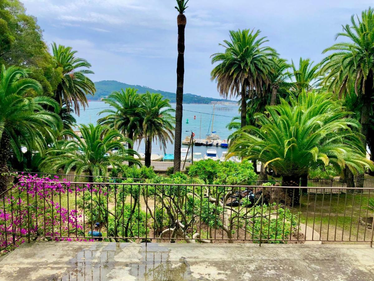 Charme & Calme-Tamaris- Studio Vue Mer - Piscine - Le Petit Olivier Sur Mer La Seyne-sur-Mer Dış mekan fotoğraf